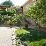 Gasthuis Li Muntigeddi 4*