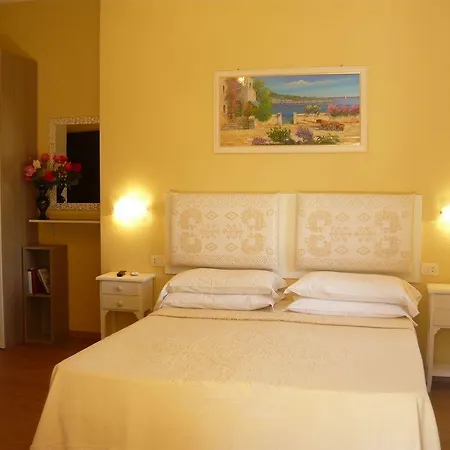 Pensión Li Muntigeddi San Teodoro (Sardinia)