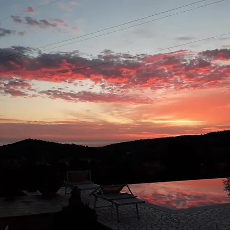 Li Muntigeddi 3*