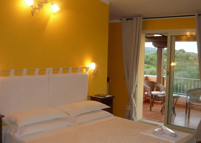 Pensjonat Li Muntigeddi 4*