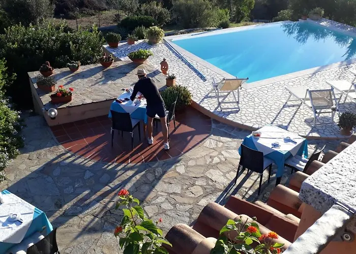 Pensjonat Li Muntigeddi 4*